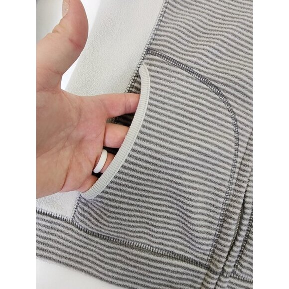 Old Navy fleece jacket womens Medium full zip pockets Gray Adults Long Sleeve - Picture 5 of 11